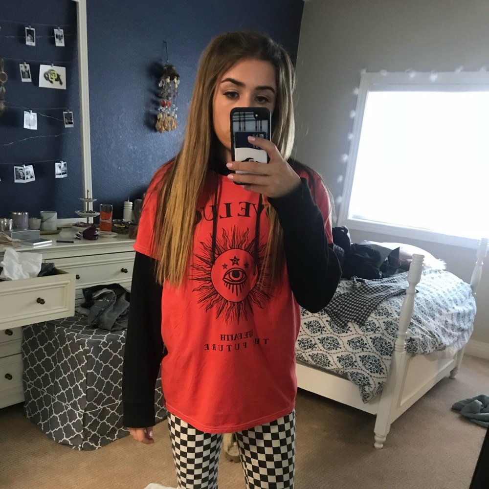 Red cute t shirt